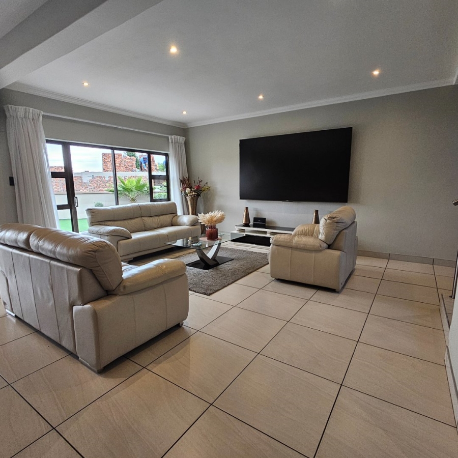 3 Bedroom Property for Sale in Lilyvale Free State